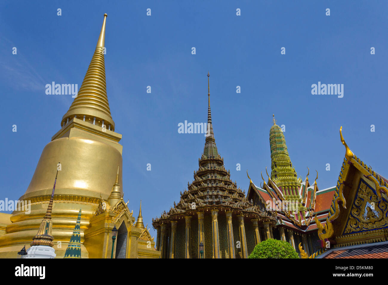 Le Wat Phra Kaew Temple du Bouddha Émeraude Wat Phra Si Rattana Satsadaram Temple bouddhiste Bouddha d'Emeraude. Banque D'Images