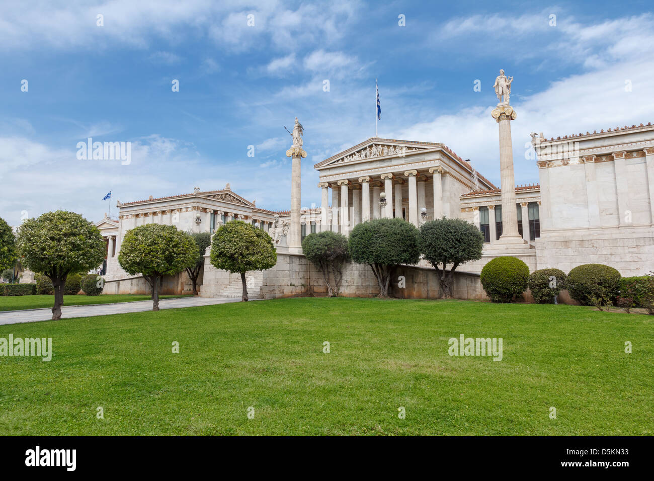 L'Académie Nationale des Arts à Athènes avec des statues à l'avant Banque D'Images