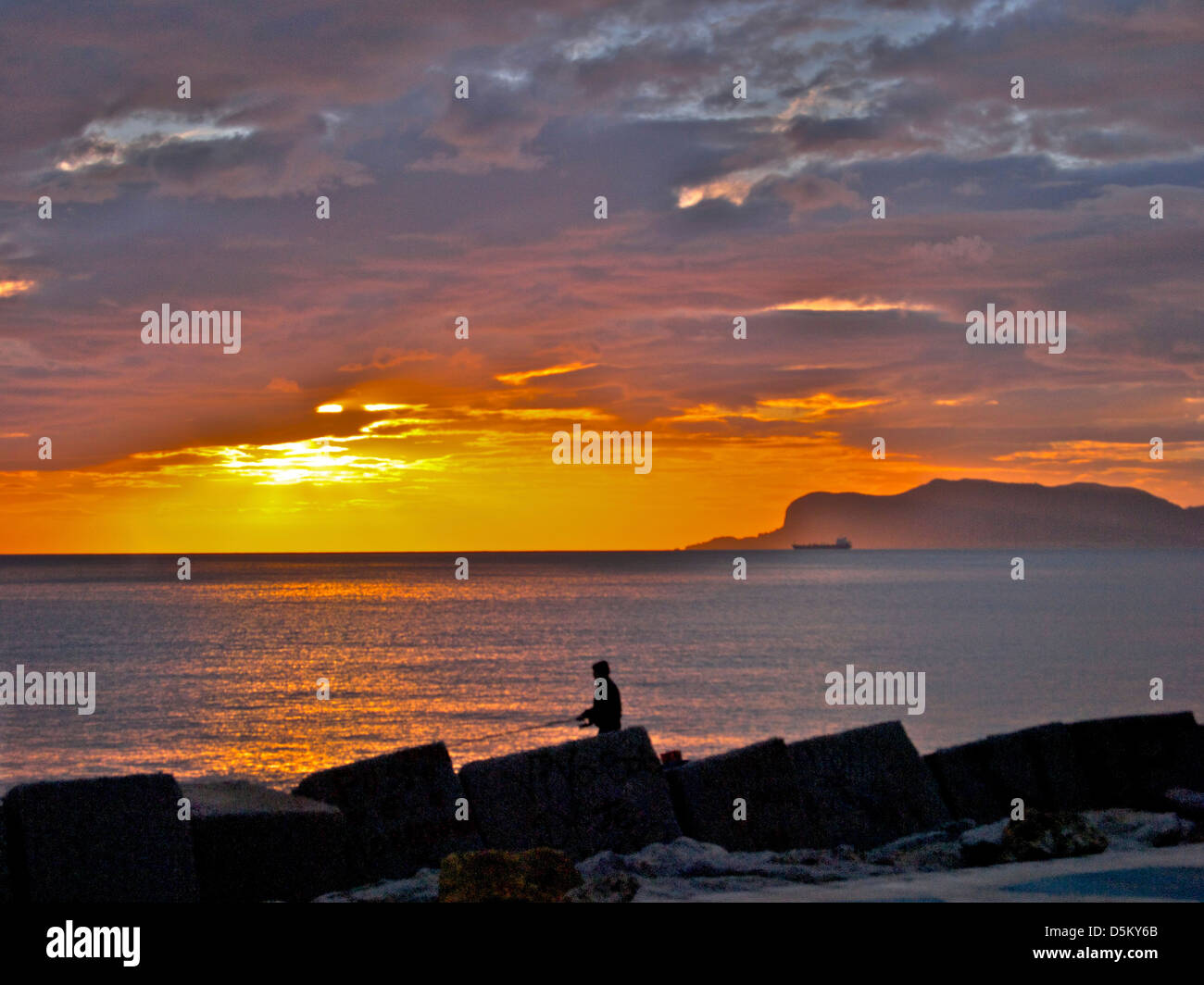 Le coucher du soleil, Sicile, Italie Banque D'Images