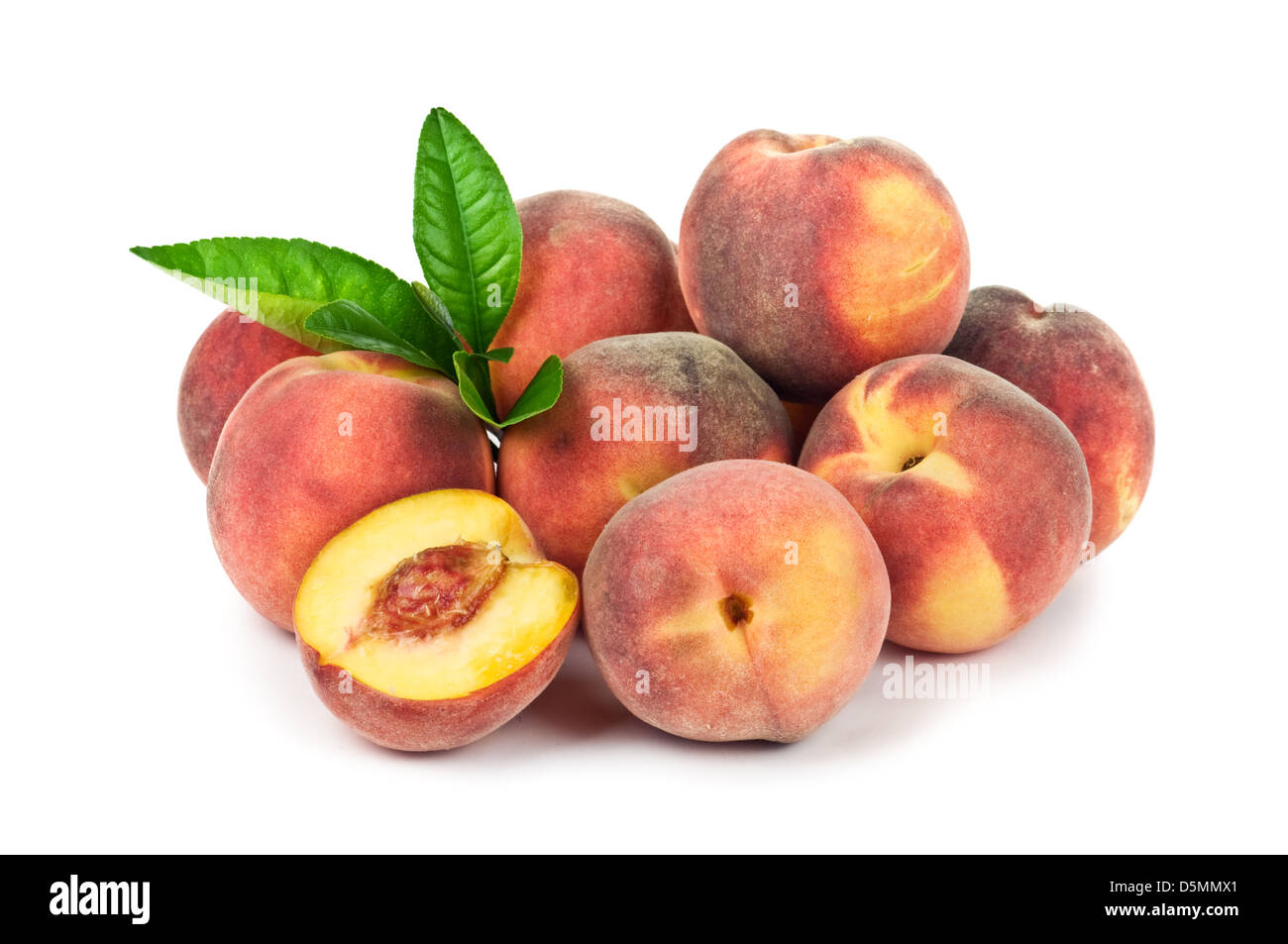 Tas de peach isolated on white Banque D'Images