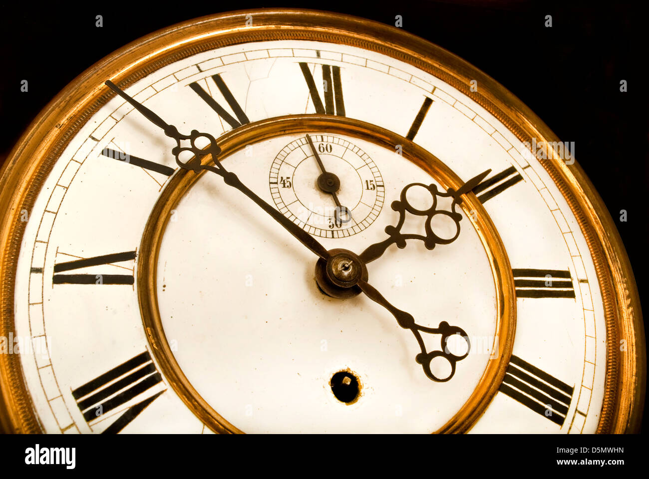 Vintage Victorian vieille horloge avec chiffres romains Banque D'Images
