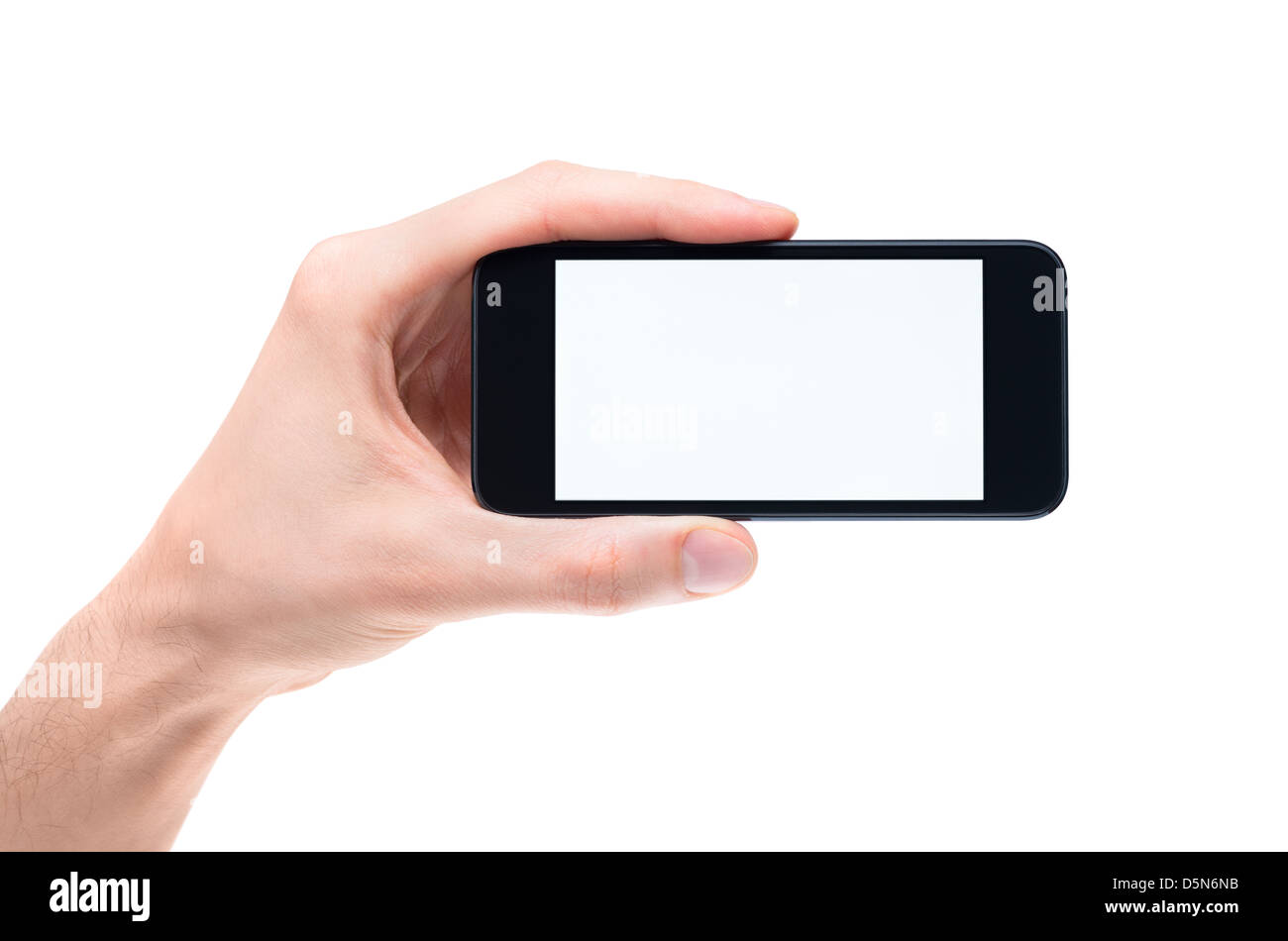 Men's hand holding et montrant mobile smartphone moderne avec écran vide. Isolé sur fond blanc. Banque D'Images