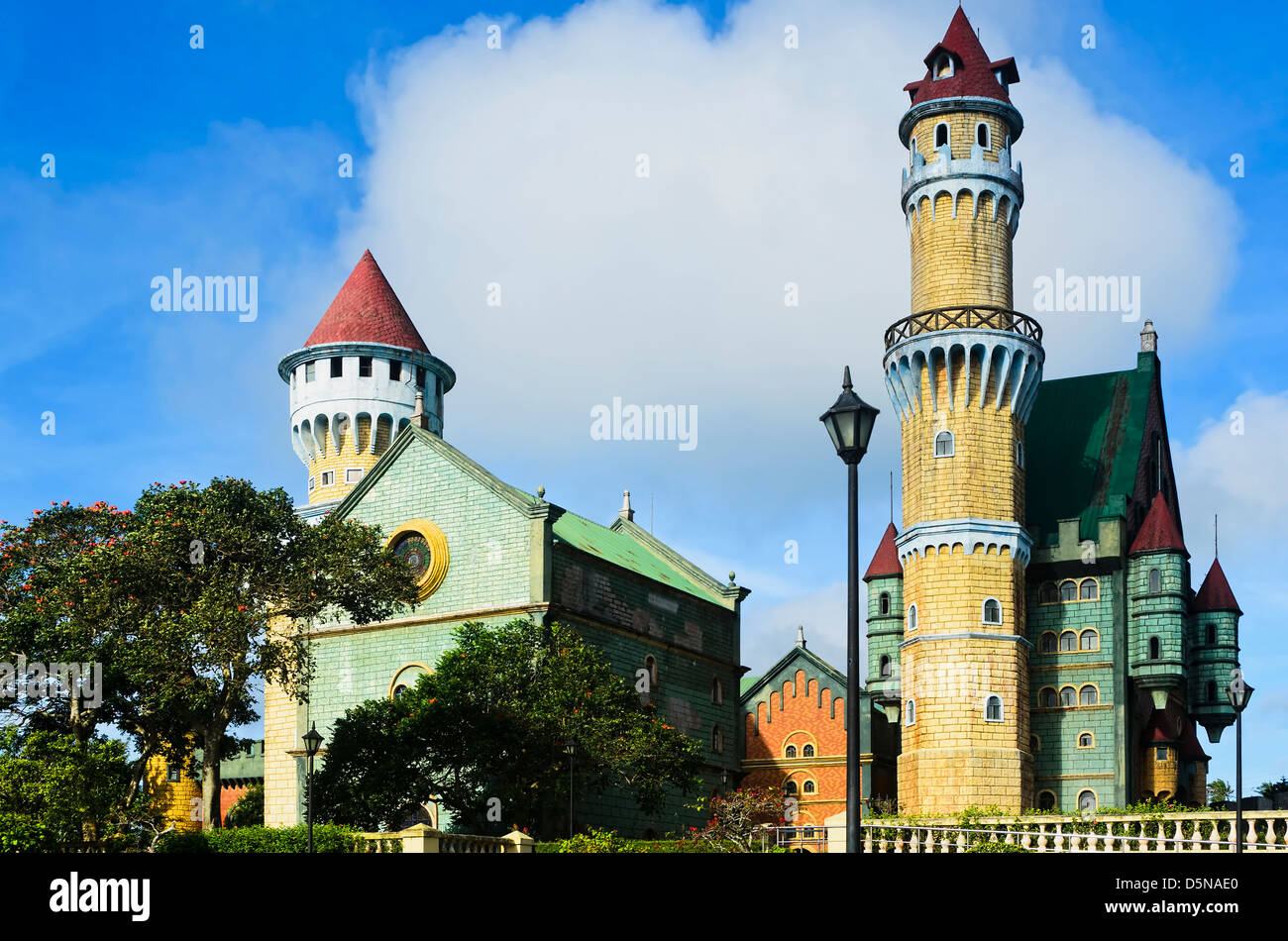 Fantasy World château situé à Batangas, Philippines Banque D'Images