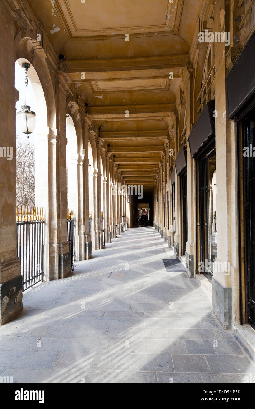 Arcade du Palais-Royal Palace à Paris Banque D'Images