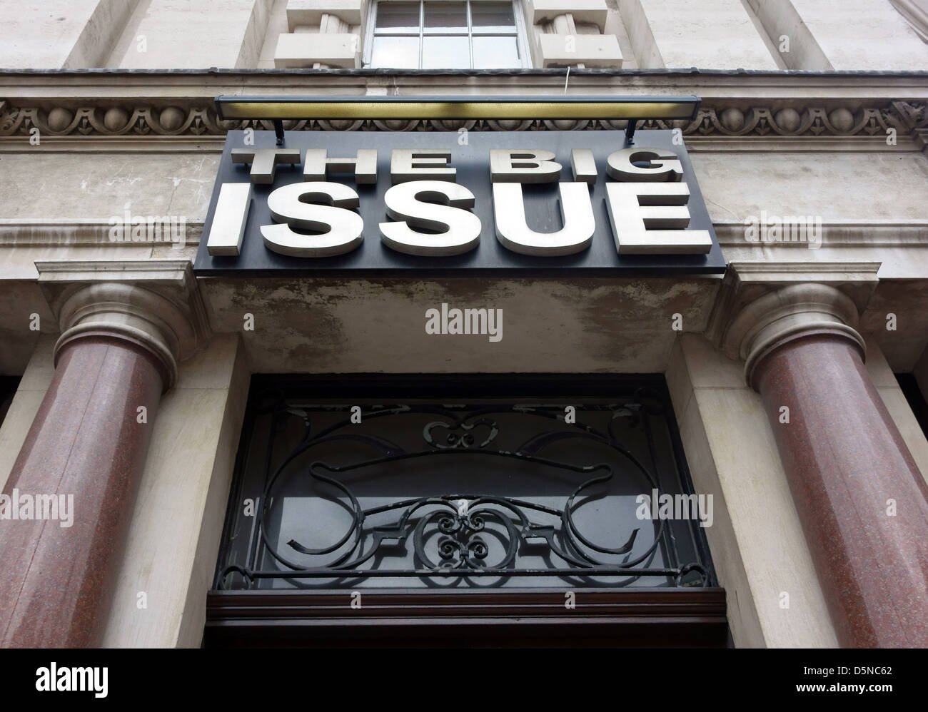 Le gros problème, les bureaux du magazine Vauxhall, Londres Du Sud Banque D'Images