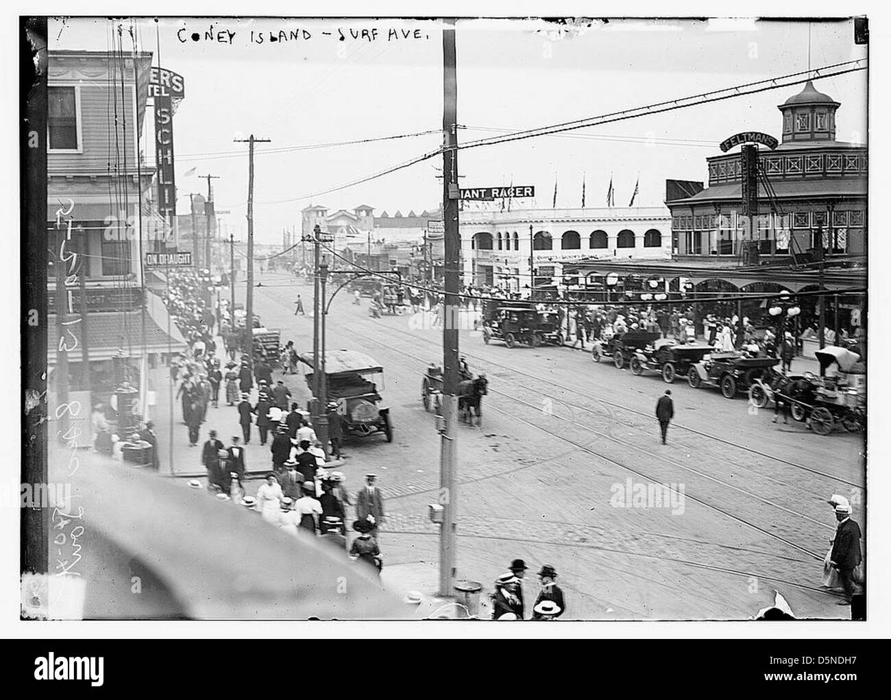 Coney Island, Avenue de surf (LOC) Banque D'Images