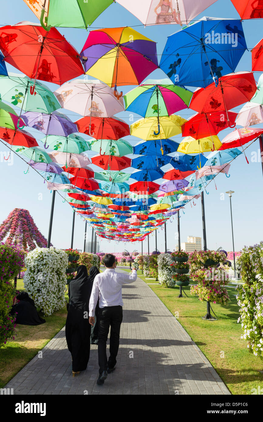 Jardin Miracle à Dubaï, a ouvert ses portes en mars 2013 et a demandé à être plus grand jardin fleuri ; Émirats Arabes Unis Banque D'Images