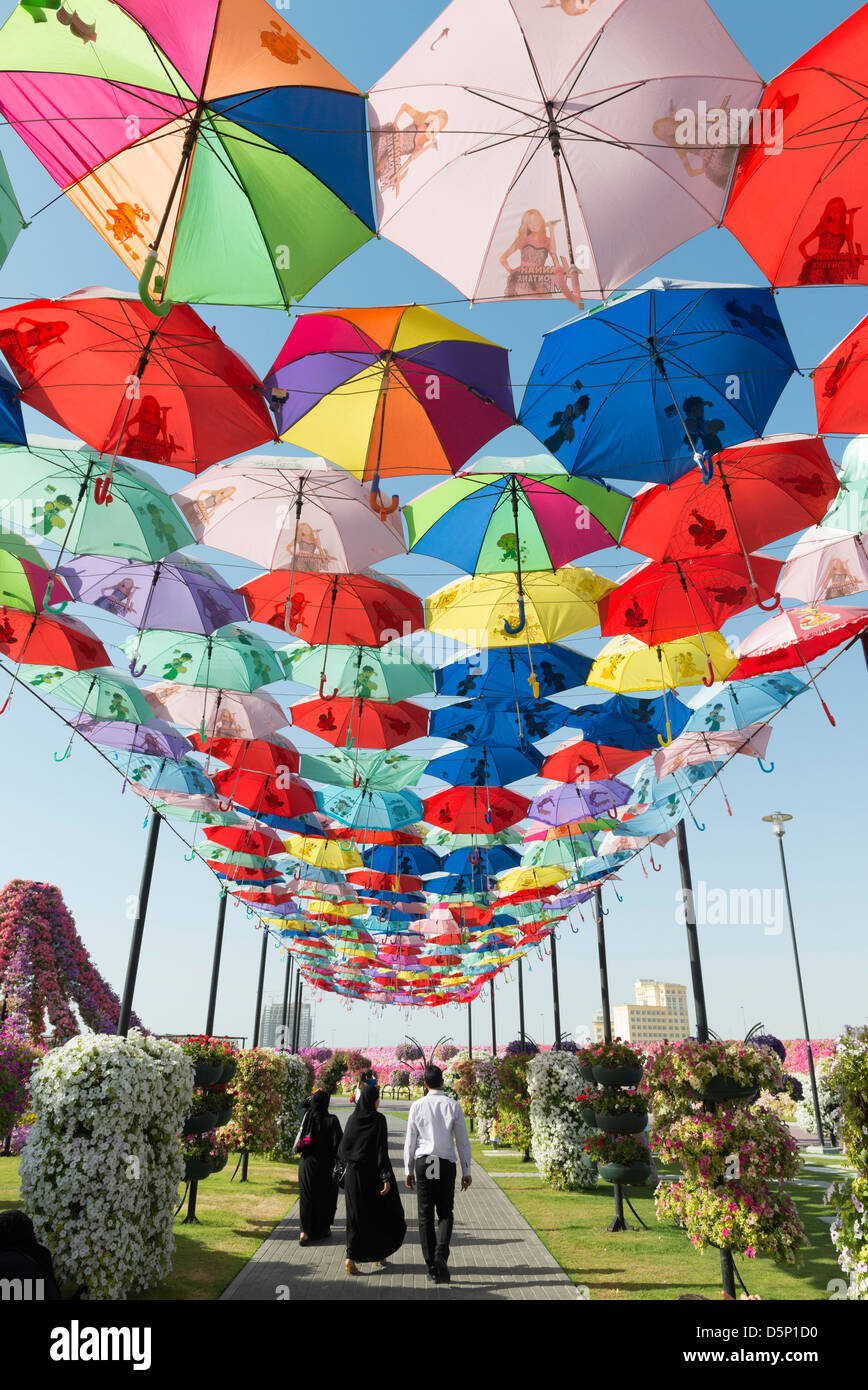 Jardin Miracle à Dubaï, a ouvert ses portes en mars 2013 et a demandé à être plus grand jardin fleuri ; Émirats Arabes Unis Banque D'Images