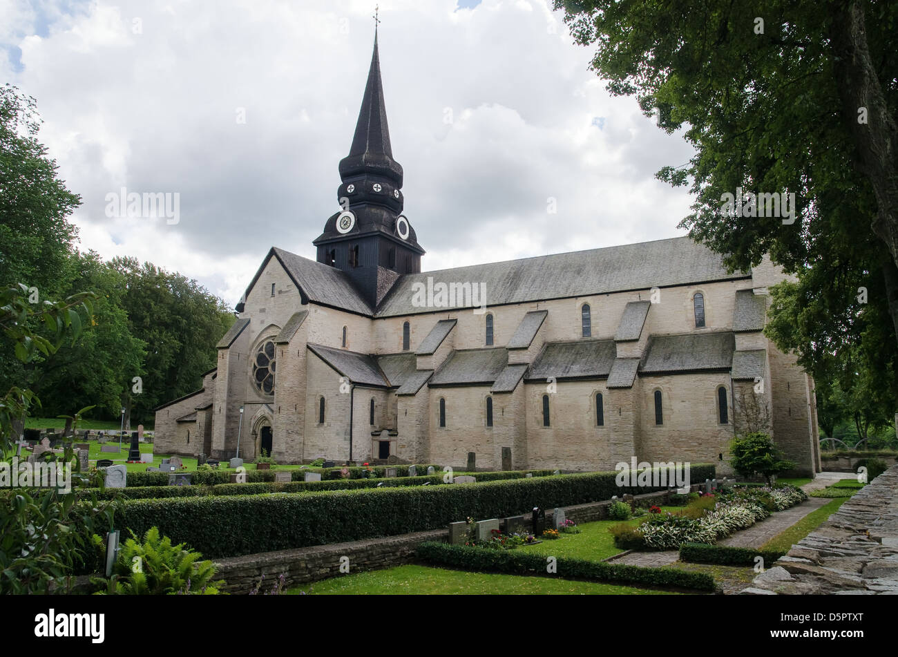 Église du Monastère Varnhem dans l'ouest de la Suède. Banque D'Images