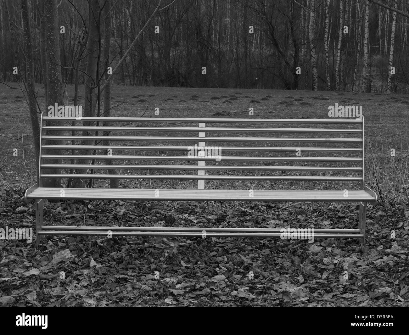 Banc en acier inoxydable Banque D'Images