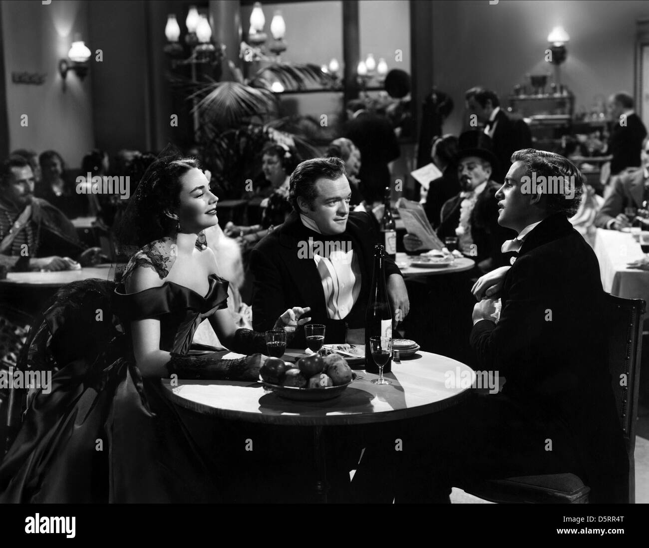 JENNIFER JONES, VAN HEFLIN, Madame Bovary, 1949 Banque D'Images