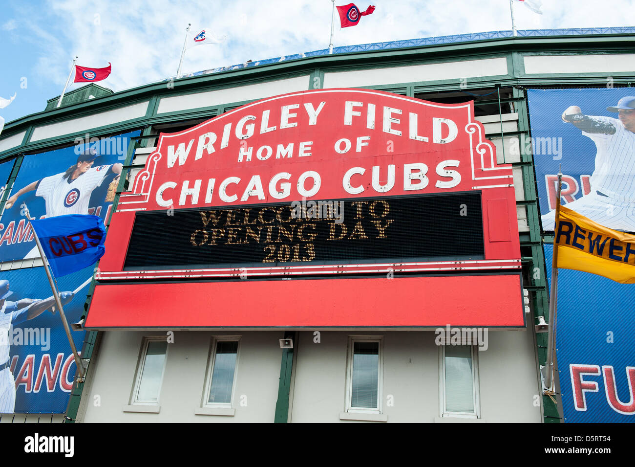 Chicago, USA. 8 avril, 2013. Wrigley Field de Chicago sur la Ligue Majeure de Baseball 2013 Ouverture à domicile. Crédit : Max Herman/Alamy Live News Banque D'Images