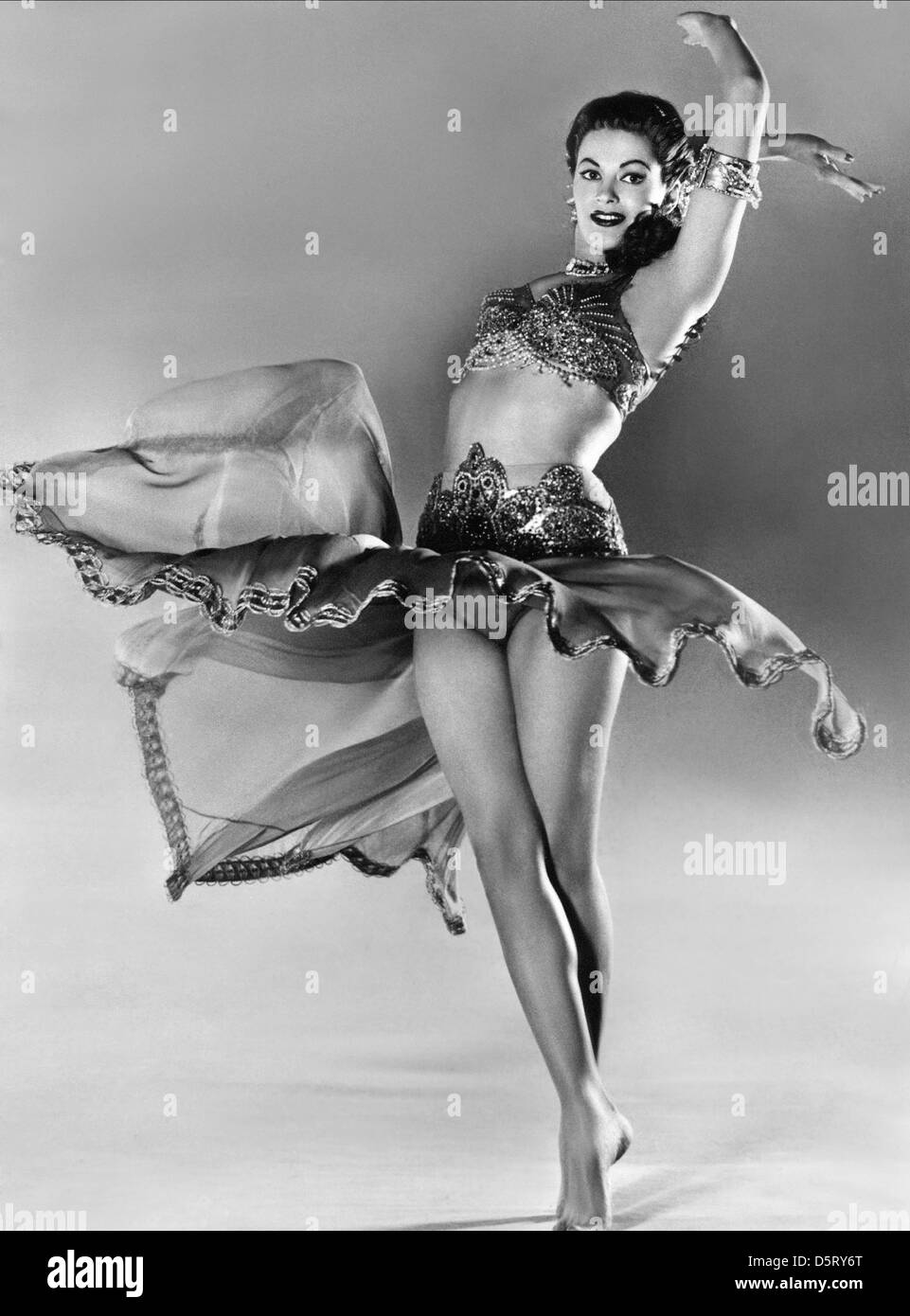 YVONNE DE CARLO HÔTEL SAHARA (1951) Banque D'Images