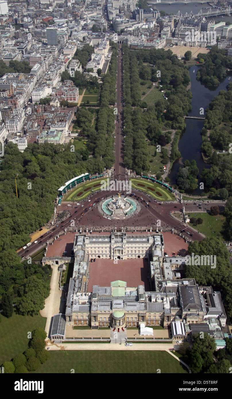 Vue aérienne du palais de Buckingham, London residence du monarque du Royaume-Uni Banque D'Images