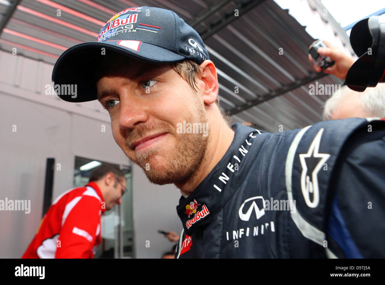L'allemand Sebastian Vettel, pilote de Formule 1 de Red Bull vu après le Grand Prix de Formule 1 du Brésil à l'Autodromo Jose Carlos Pace à Sao Paulo, Brésil, 25 novembre 2012. Photo : Jens Buettner/dpa  + + +(c) afp - Bildfunk + + + Banque D'Images