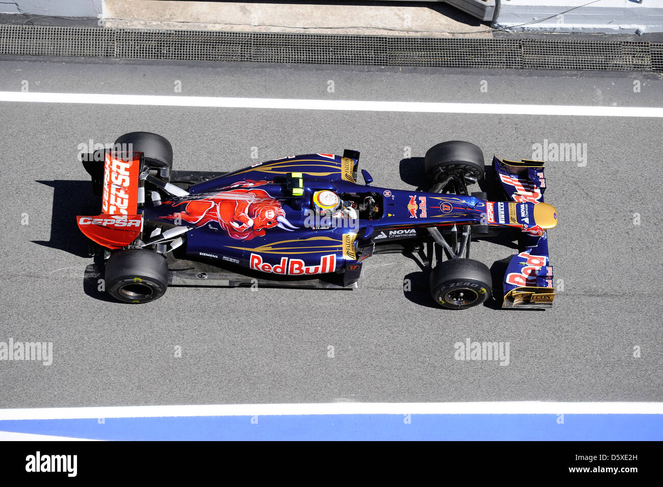 Daniel Ricciardo, AUS, de l'équipe Toro Rosso Formula One 2012, tenue sur le circuit de Catalunya, Barcelone, Espagne - 12.05.12 Banque D'Images