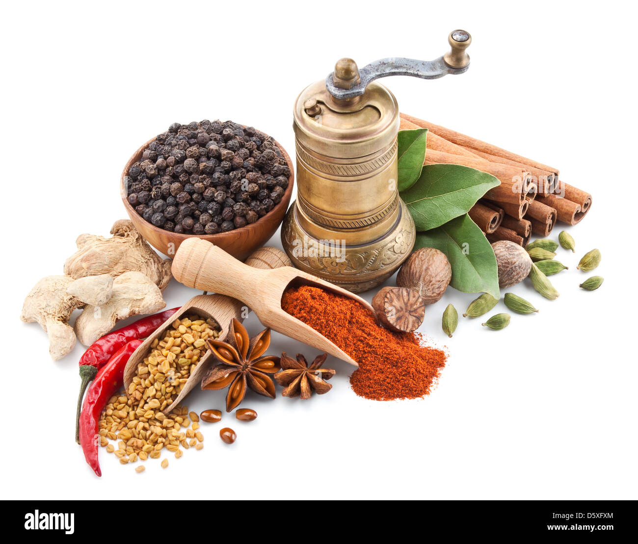 La vie toujours avec des épices et herbes isolé sur fond blanc Banque D'Images