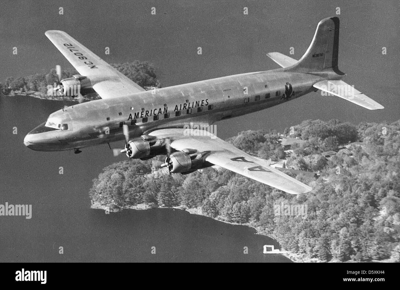 Douglas DC-6, NC90712 d'American Airlines et a été le 25e DC-6 construits. Banque D'Images
