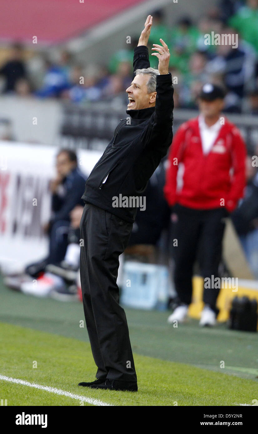 Fußball Bundesliga 7. Spieltag Borussia, Mönchengladbach-Eintracht Frankfurt am 07.10.2012 im Borussia-Park à Mönchengladbach. Mönchengladbacher der Trainer Lucien Favre. Foto : Roland Weihrauch dpa/lnw Banque D'Images