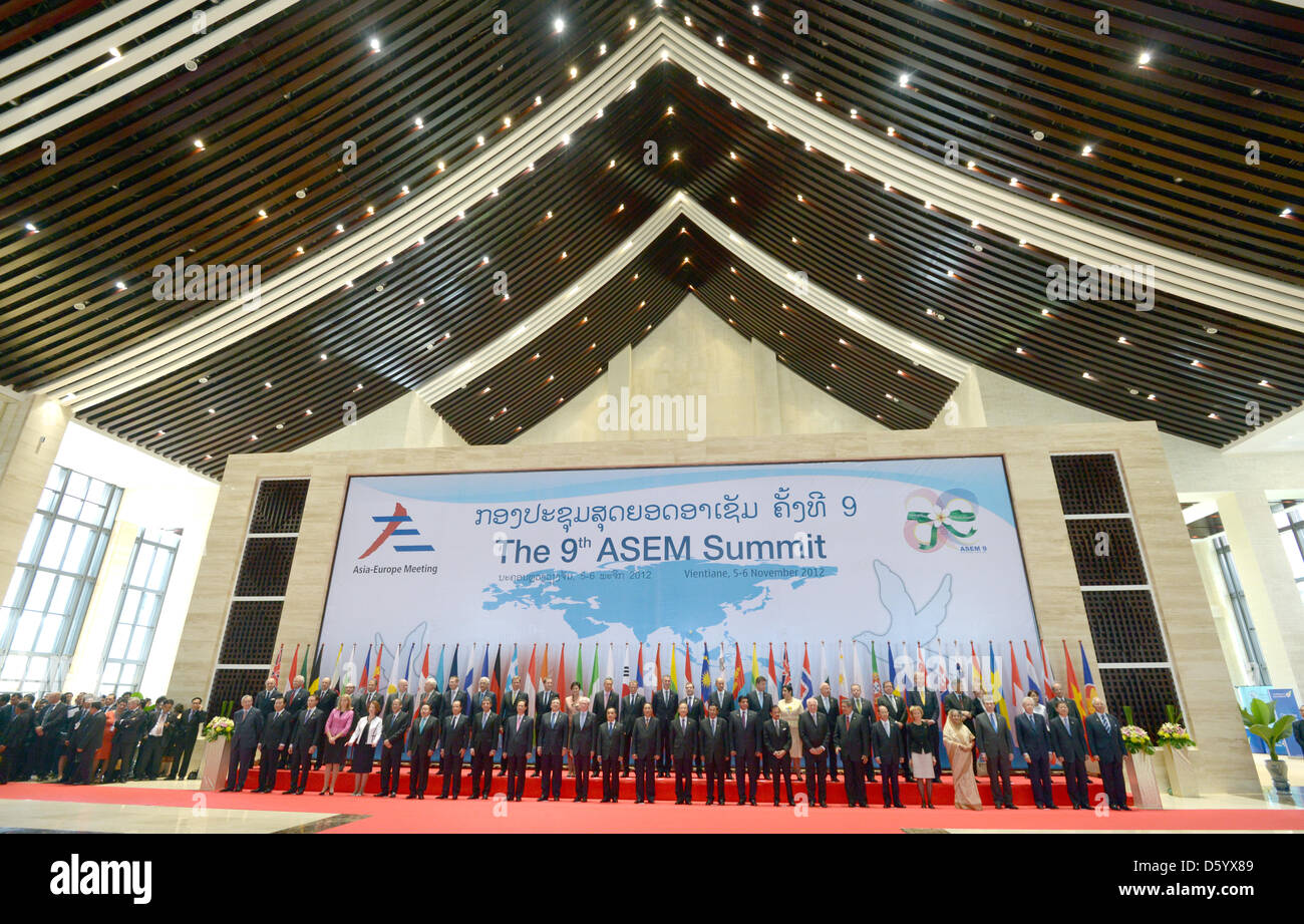 Le ministre allemand des affaires étrangères Guido Westerwelle est parmi les participants du Sommet de l'ASEM à Vientiane, Laos, le 5 novembre 2012. Photo : RAINER JENSEN Banque D'Images