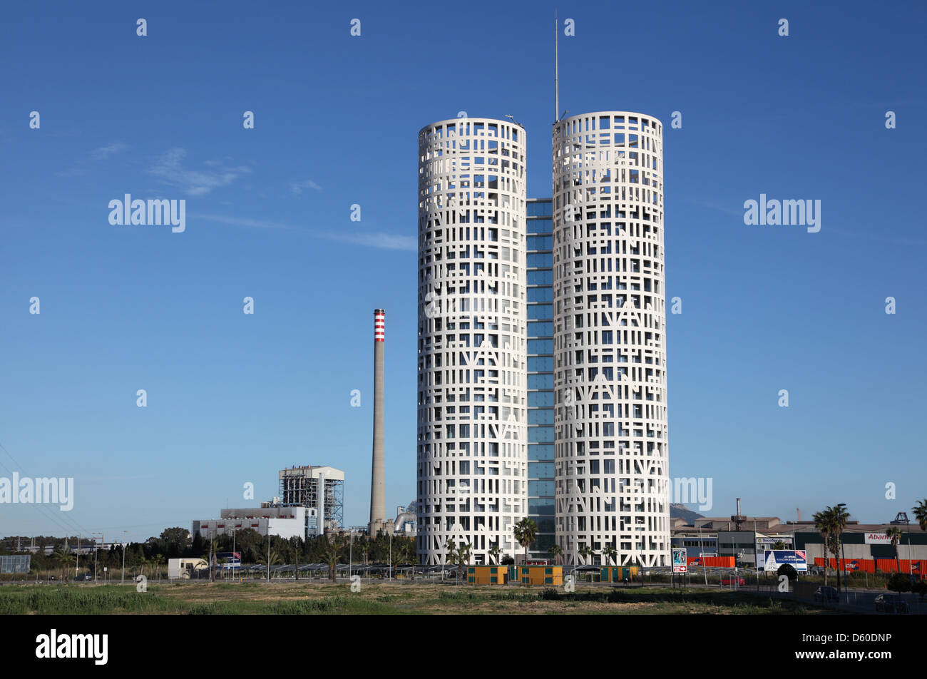 Tour de bureaux modernes à Algeciras, Province de Cadiz, Andalousie Espagne Banque D'Images