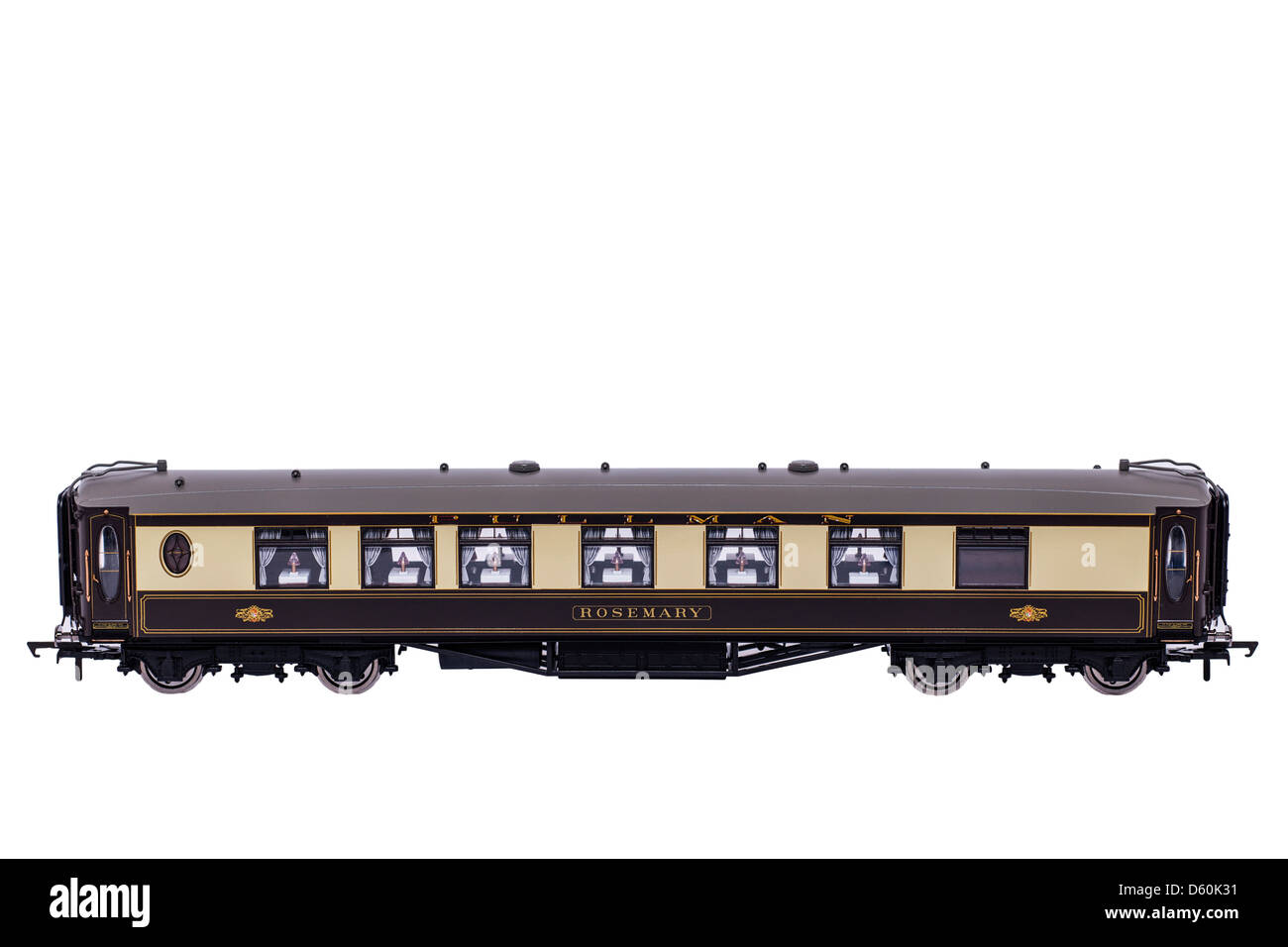 Un train à vapeur modèle Hornby chariot Pullman sur fond blanc Banque D'Images