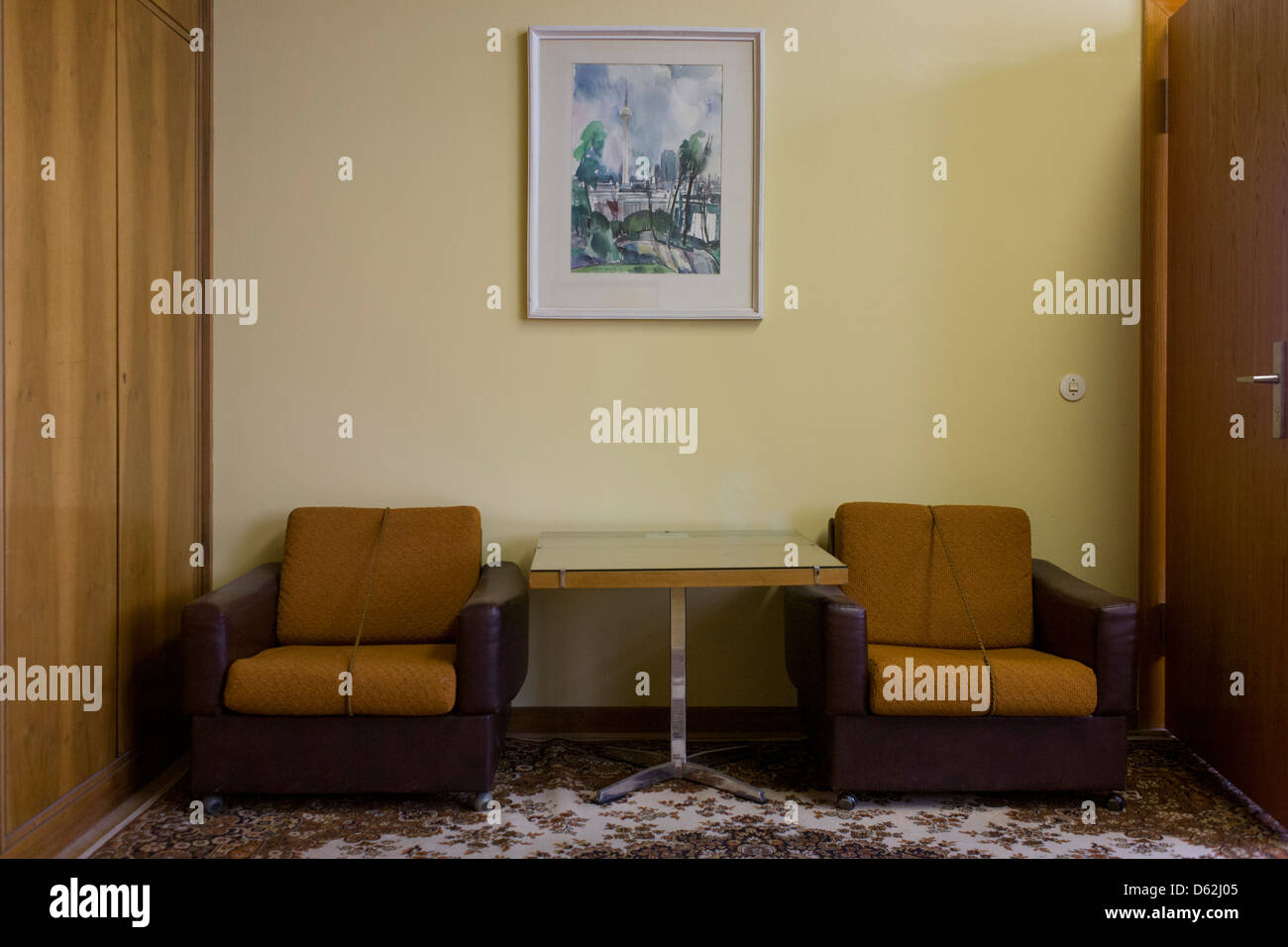 Les bureaux du Secrétariat pour le personnel d'Erich Mielke, une pièce en 'Haus 1' l'administration centrale ministérielle de la Stasi (police secrète communiste en Allemagne de l'Est, la RDA. .. (Plus de légende dans la description) Banque D'Images