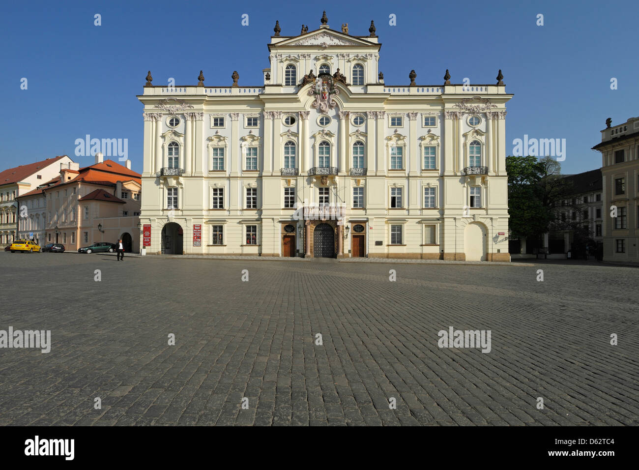 Palais de l'archevêque, Hradcanske Namesti, à côté du château de Prague, Prague Banque D'Images