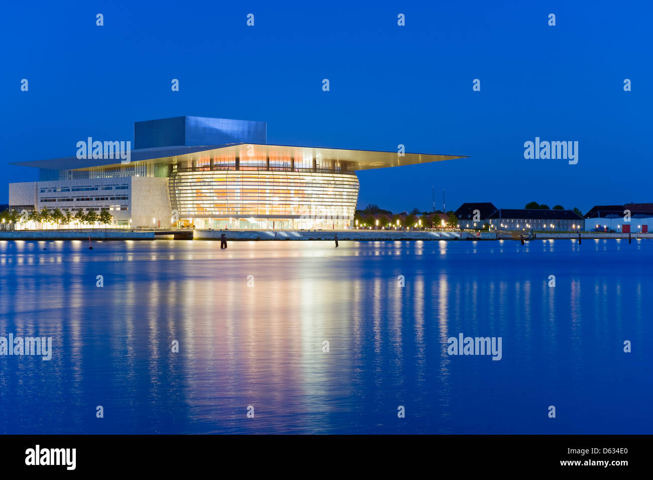 Opera House, conçue par Henning Larsen, Copenhague, Danemark, Nouvelle-Zélande du Nord, en Scandinavie, en Europe Banque D'Images