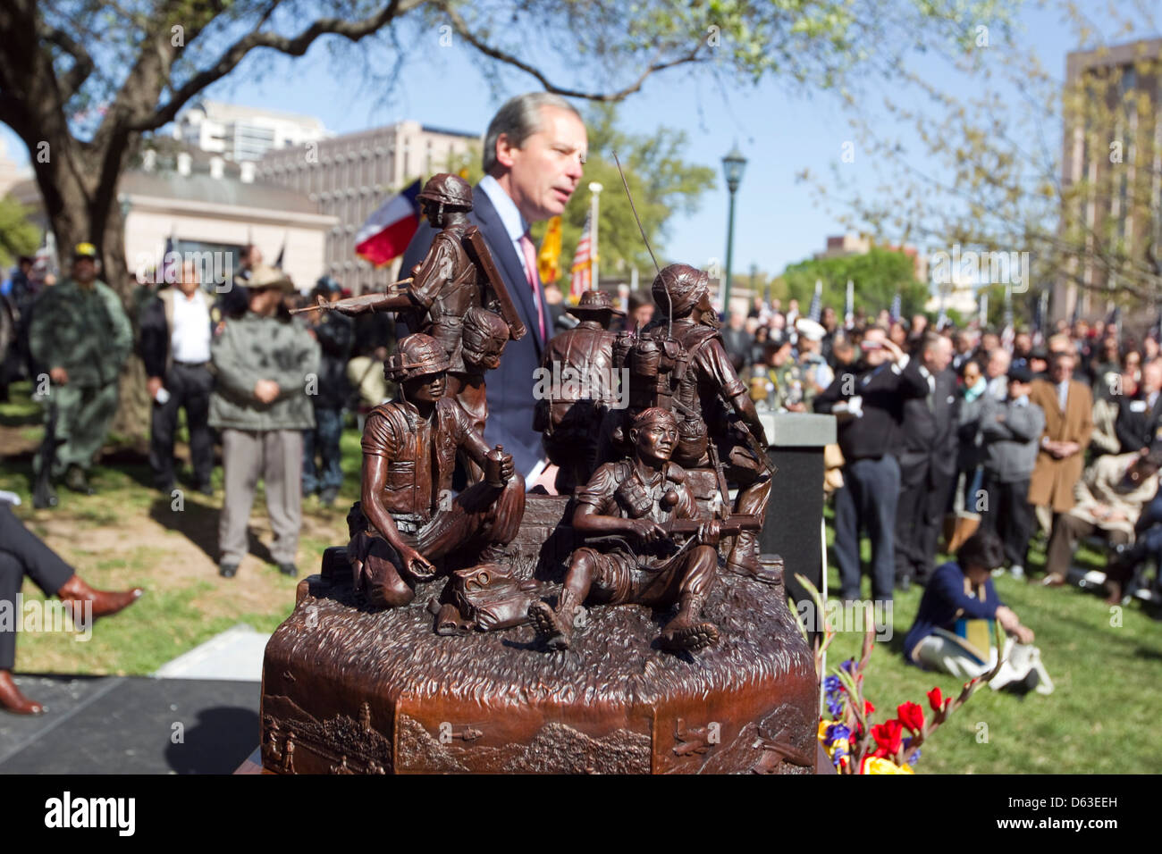 Les anciens combattants de la guerre du Vietnam de Texas assister à de la Texas Capitol monument aux anciens combattants du Vietnam Banque D'Images