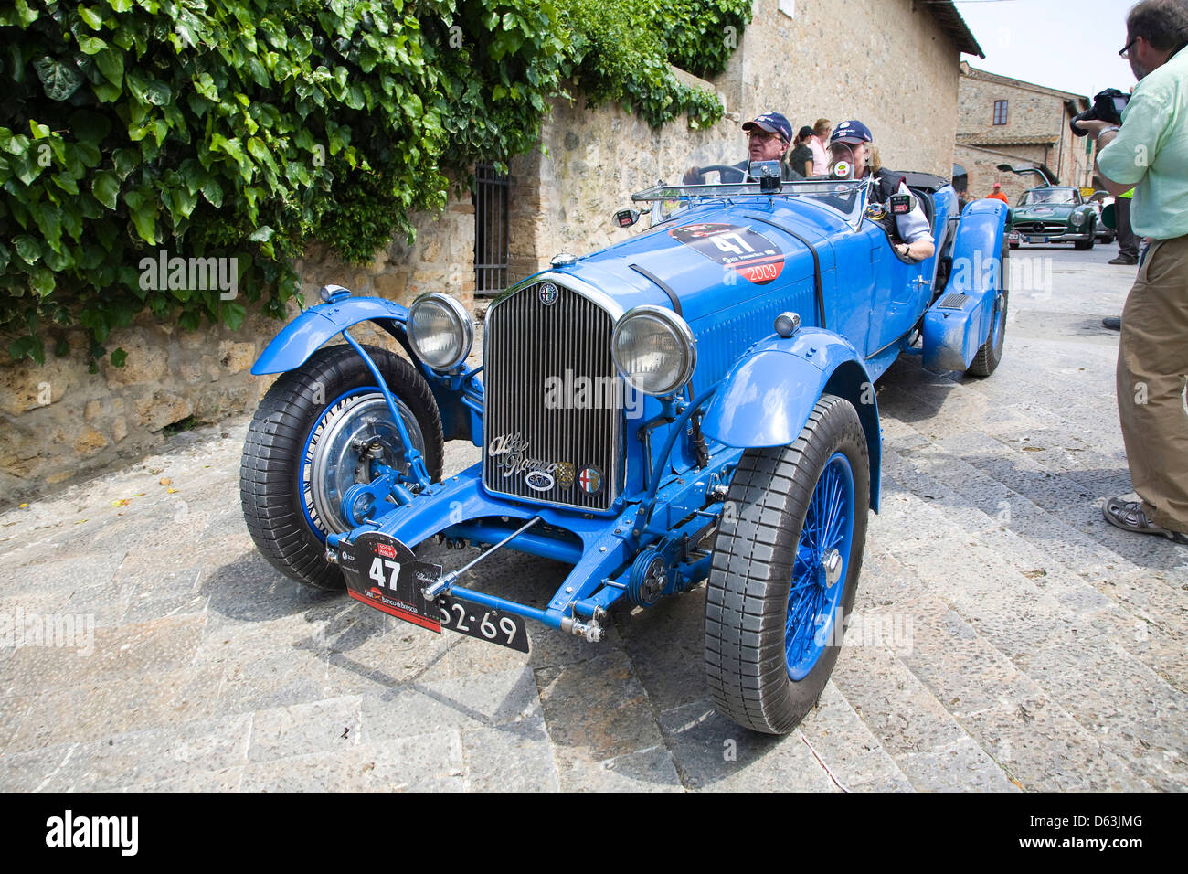 L'Europe, Italie, Toscane, Monteriggioni, 1000 miles, voitures anciennes, Alfa Romeo Banque D'Images