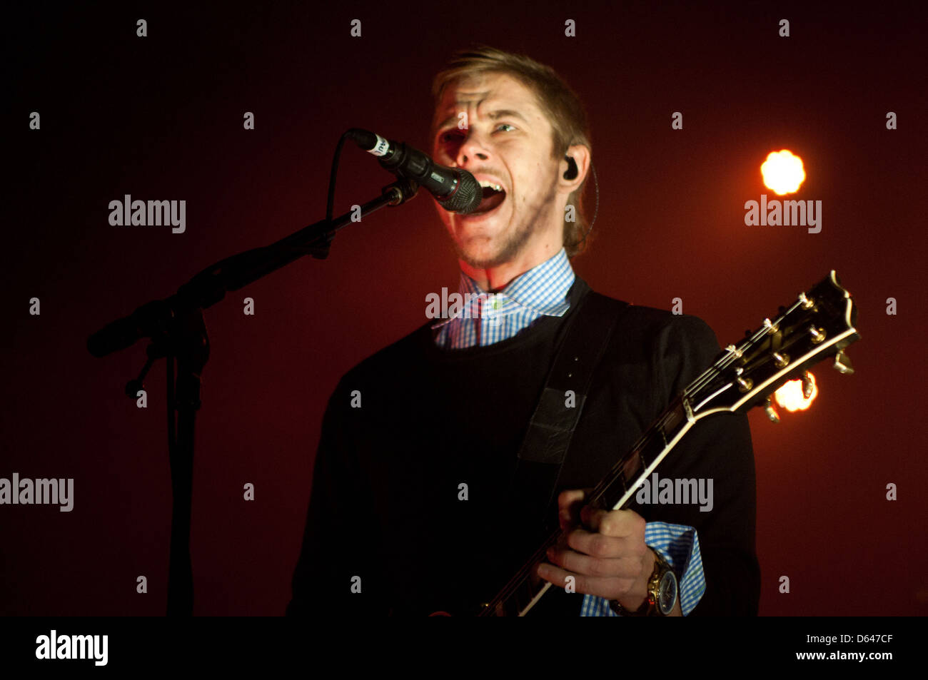 Paul Banks Interpol en concert à l'O2 Academy Bournemouth Bournemouth, Angleterre - 18.03.11 Banque D'Images