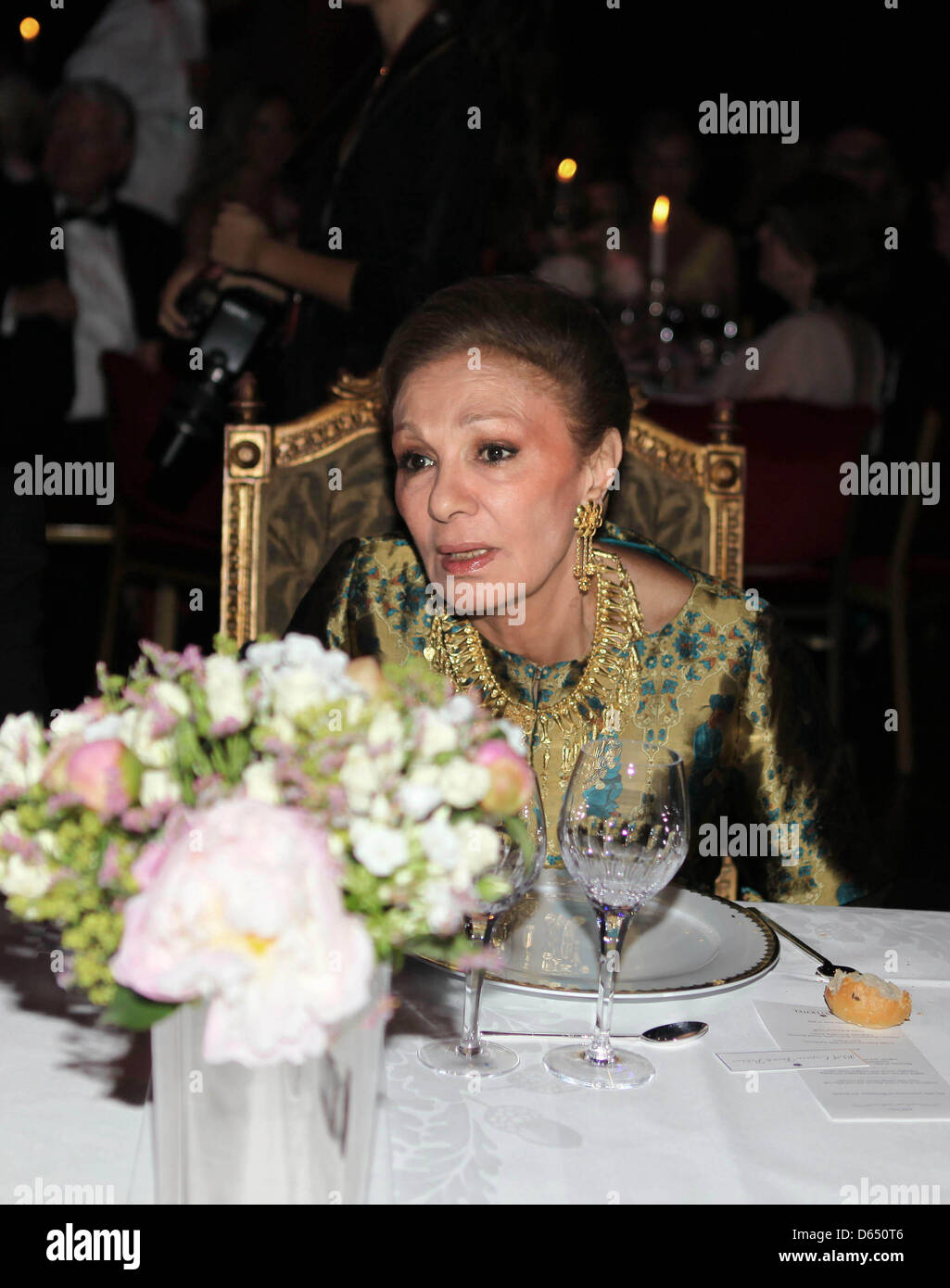 Sm La Reine Farah Pahlavi d'Iran au cours de la Marianne & Sigvard Bernadotte Art Awards Gala 2012 à Stockholm, Suède, 07 juin 2012. Photo : Albert Nieboer / Pays-Bas PRE OUT Banque D'Images