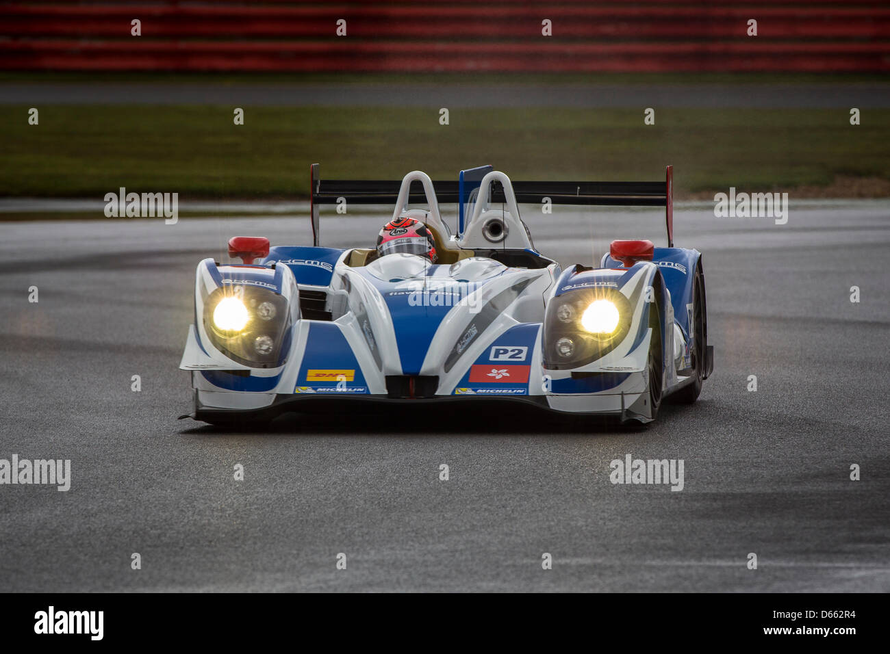 12.04.2013 Circuit de Silverstone le Northamptonshire en Angleterre. La pratique libre pour le Round 1 de la FIA World Endurance Championship - 6 heures de Silverstone. # 47 KCMG (CHN). Morgan - Nissan. La catégorie LMP2. Pilotes : Alexander Impertori (CHE) Matthieu Howson (GBR) Jim Ka à (CHN) Banque D'Images 12.04.2013 Circuit de Silverstone le Northamptonshire en Angleterre. La pratique libre pour le Round 1 de la FIA World Endurance Championship - 6 heures de Silverstone. # 47 KCMG (CHN). Morgan - Nissan. La catégorie LMP2. Pilotes : Alexander Impertori (CHE) Matthieu Howson (GBR) Jim Ka à (CHN) Banque D'Images