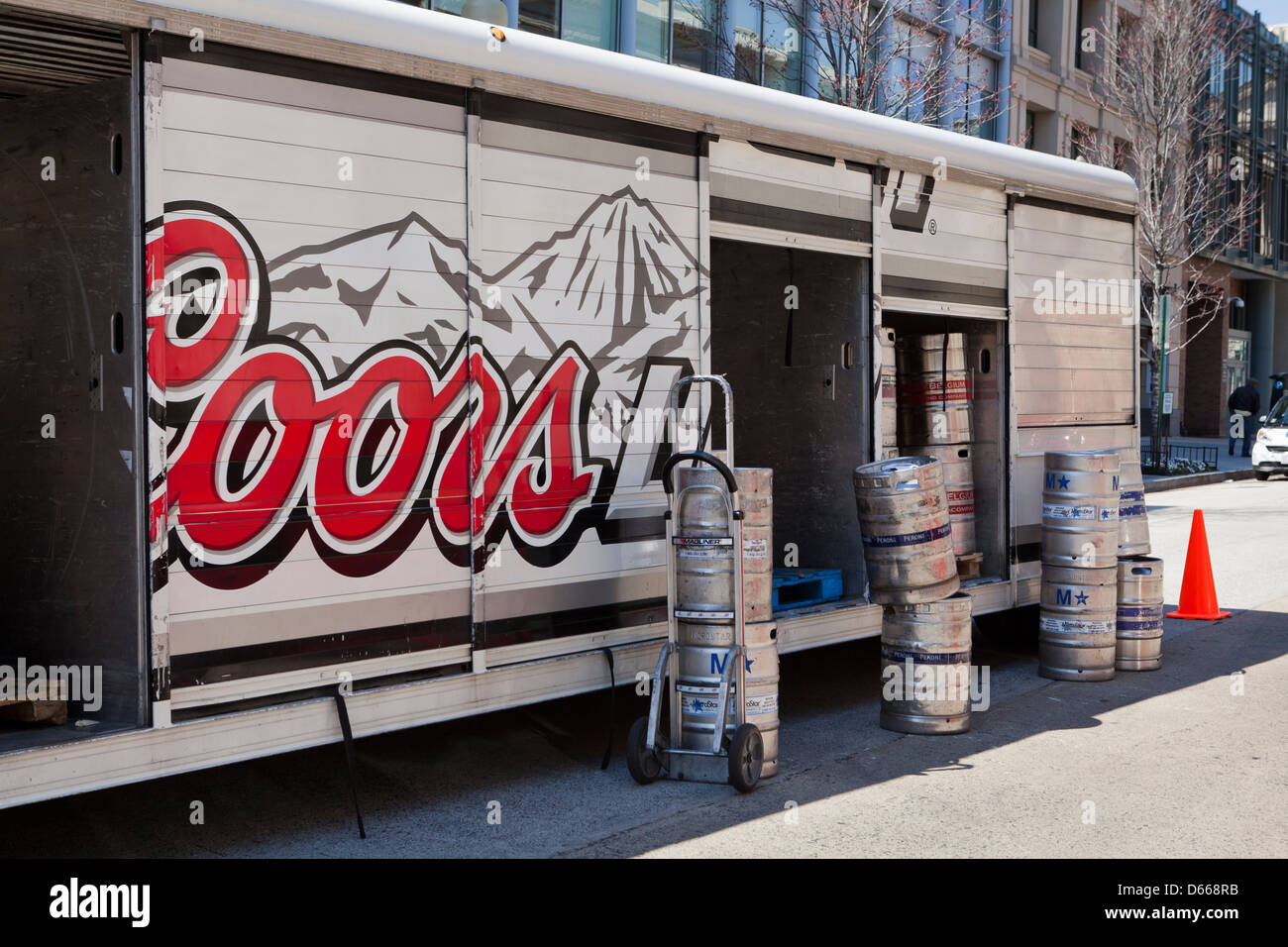 La bière Coors Light delivery truck - USA Banque D'Images