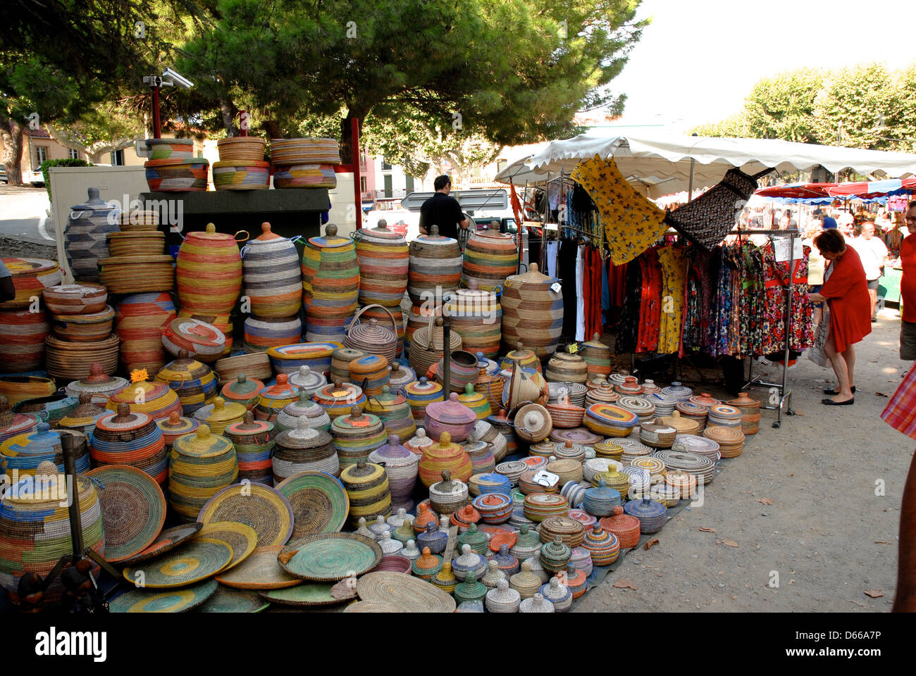 Marché français du sud de la France Collioure Banque D'Images