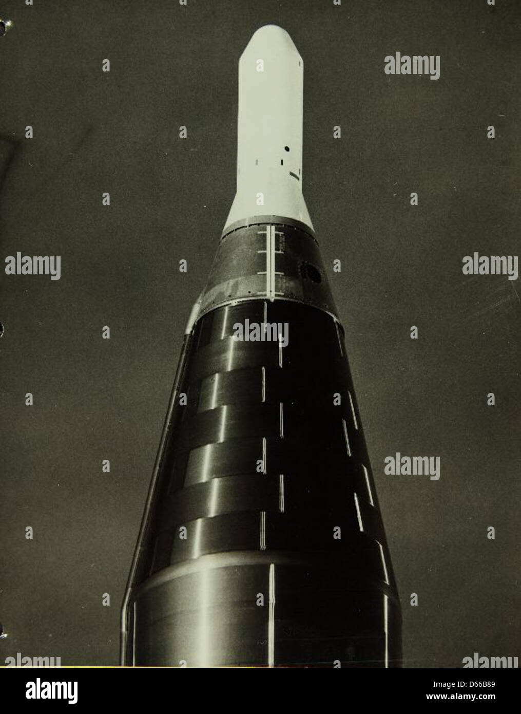 Jouet AEROGIOCATTOLI Super Missile Atlas Avec Capsule Spatiale - Italie Vintage