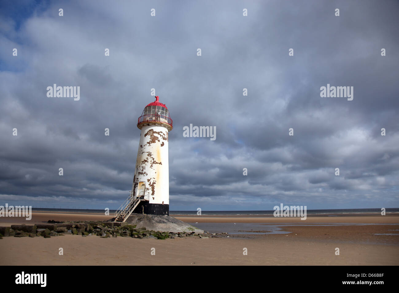 Point d'Ayr Talacre Phare Flintshire au nord du Pays de Galles Dee Estuary Banque D'Images