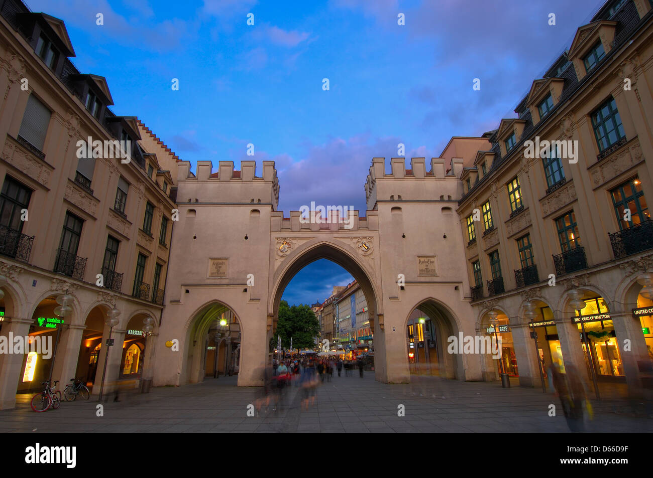Karlstor, Karlsplatz , Munich, Bavaria, Germany, Europe Banque D'Images