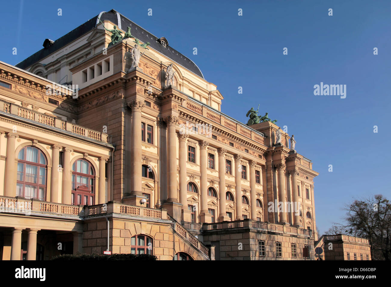 Théâtre d'état de Hesse à Wiesbaden, Hesse, Allemagne Banque D'Images