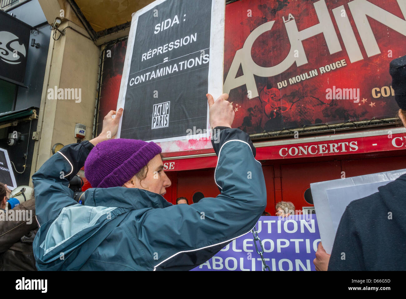 Paris, France, groupes LGBT, ACT Up Paris, STRASS,Manifester contre la rencontre féministe abolitionniste, droits de prostitution, femme féministe, activisme féminin Banque D'Images