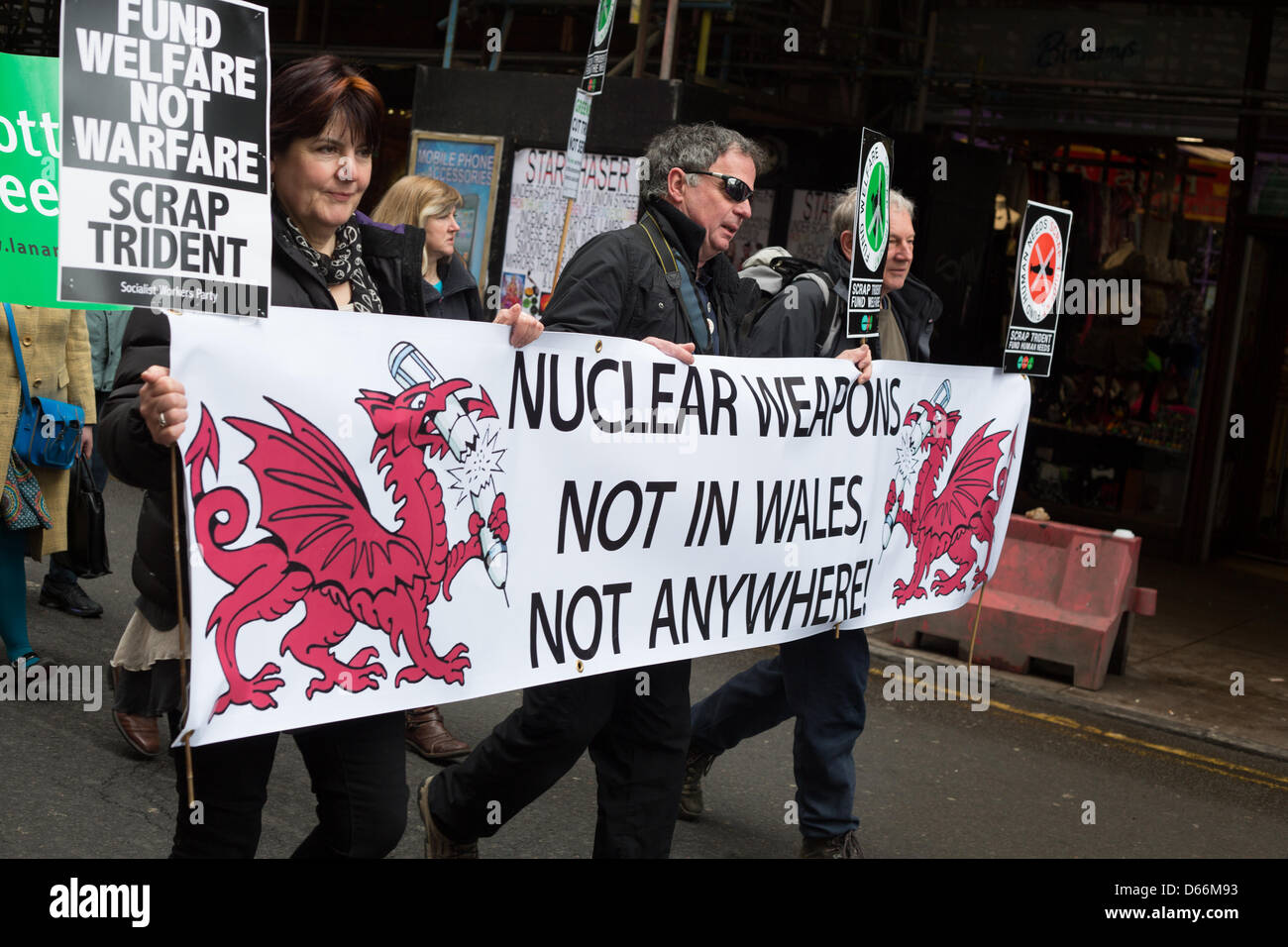 Glasgow, Ecosse. Samedi 13 avril 2013. Les missiles nucléaires Trident de rebut, démonstration de George Square et les rues avoisinantes à Glasgow.Crédit : Jeremy sutton-hibbert /Alamy Live News Banque D'Images