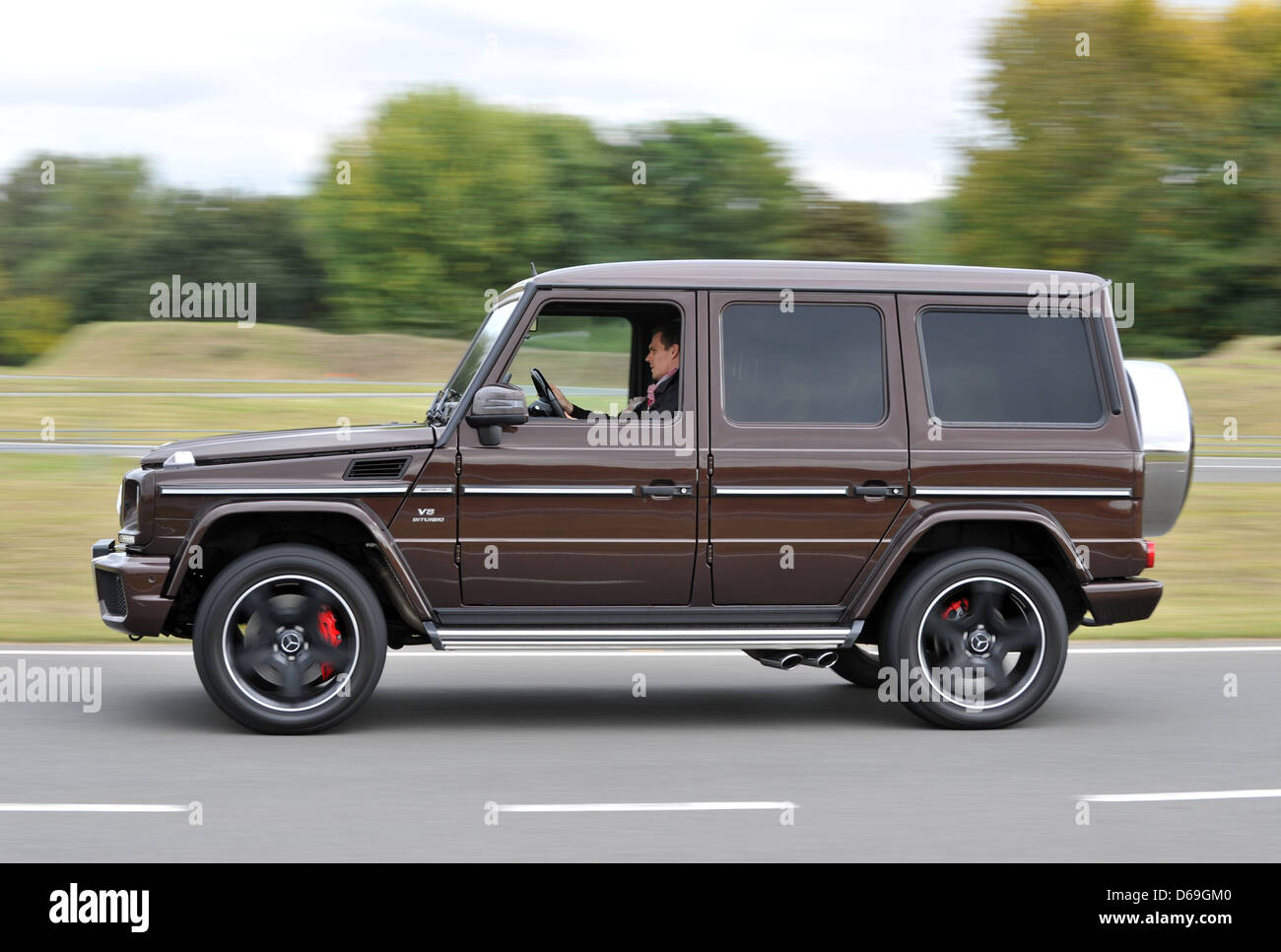 AMG Mercedes G63 sur la voie. Crazy fast luxe extrême au large de terrain Banque D'Images