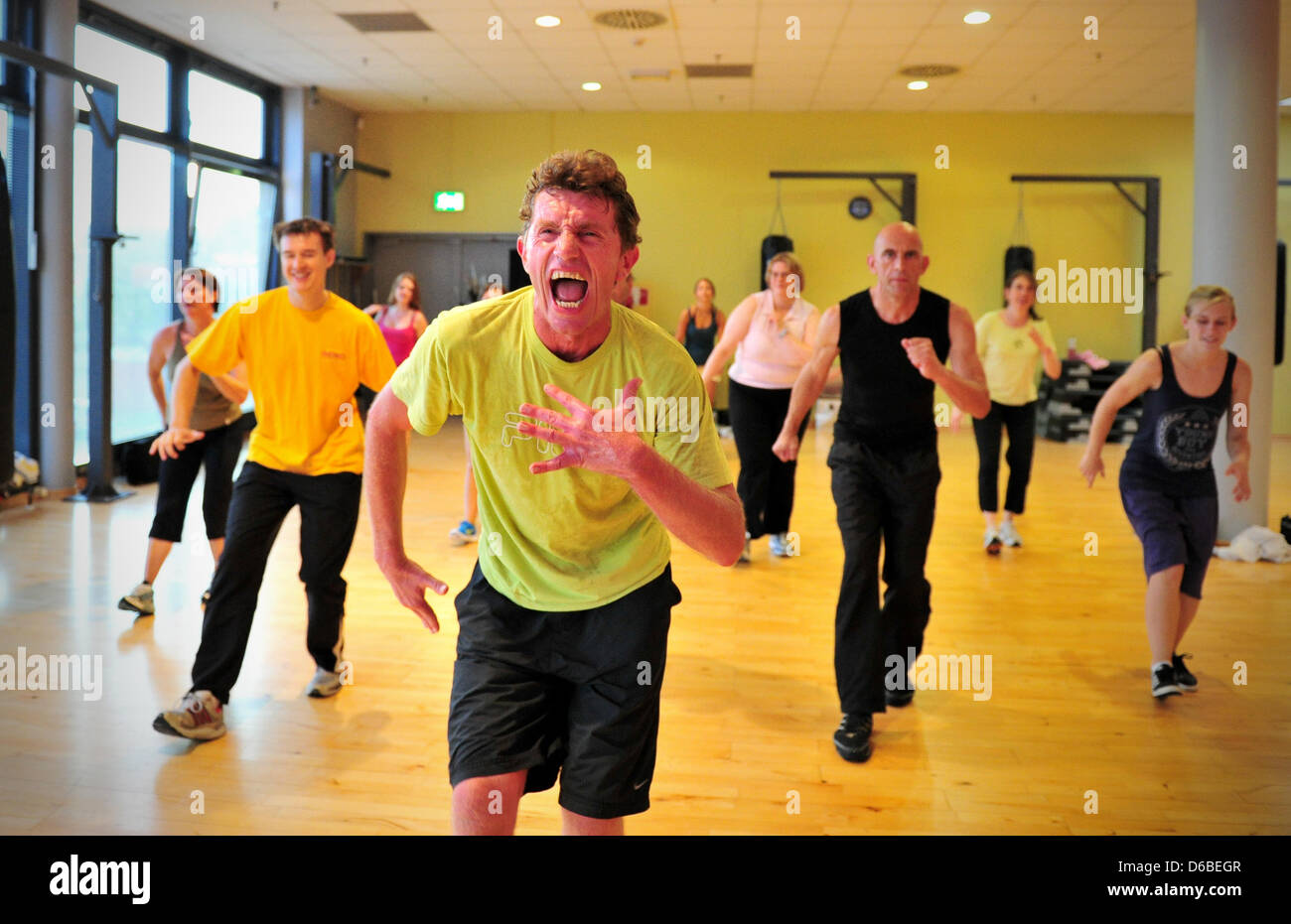 Hans ulrich zumba fitness lifestyle club Banque de photographies et  d'images à haute résolution - Alamy