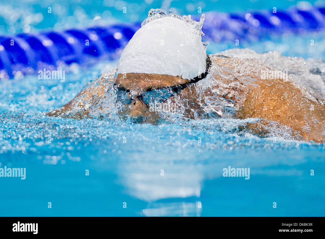 Natalie Du Toit, d'Afrique du Sud est en concurrence au cours de la Women's 100m brasse - SB8 finale de natation pour les Jeux Paralympiques de Londres 2012 compétition de natation au centre aquatique, Grande-Bretagne, 1 septembre 2012. Photo : Daniel Karmann dpa  + + +(c) afp - Bildfunk + + + Banque D'Images