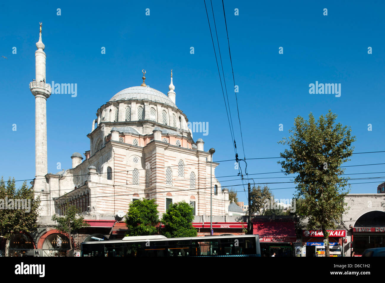 Istanbul, Turquie, Ordu Caddesi ( Verlängerung der Divan Yolu, Laleli-Moschee ) Banque D'Images