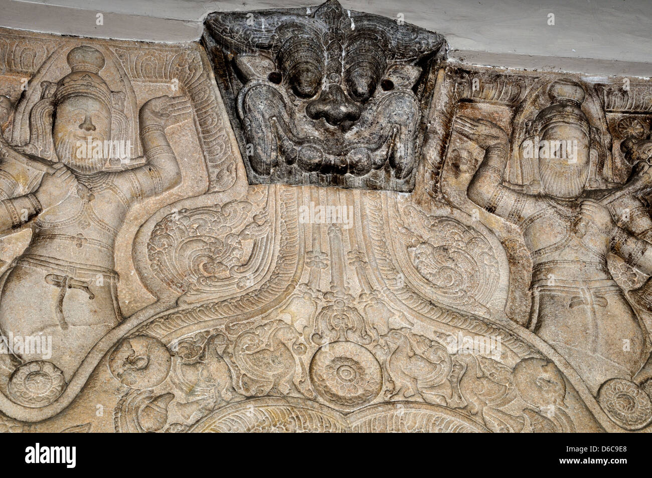 Sri Dalada Maligawa (Temple de la dent), Kandy, Sri Lanka - détail des sculptures Banque D'Images