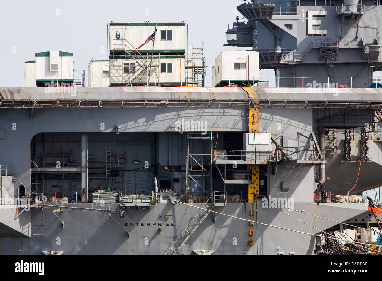 Le porte-avions USS Enterprise (CVN-65) à Norfolk Naval Station. Banque D'Images