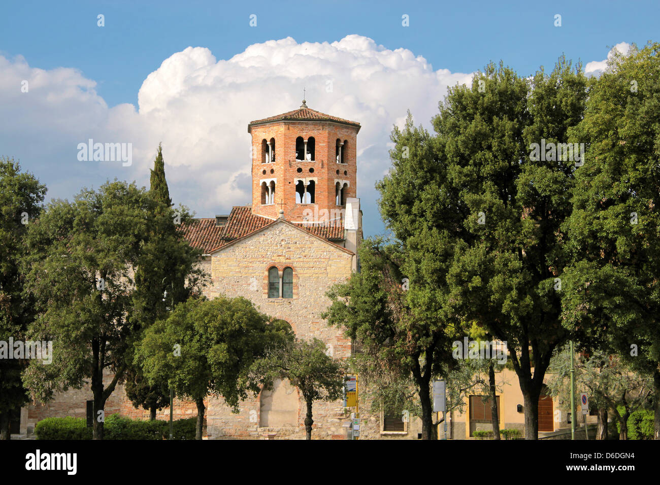 Chiesa di San Stefano, à Vérone, Vénétie, Italie Banque D'Images