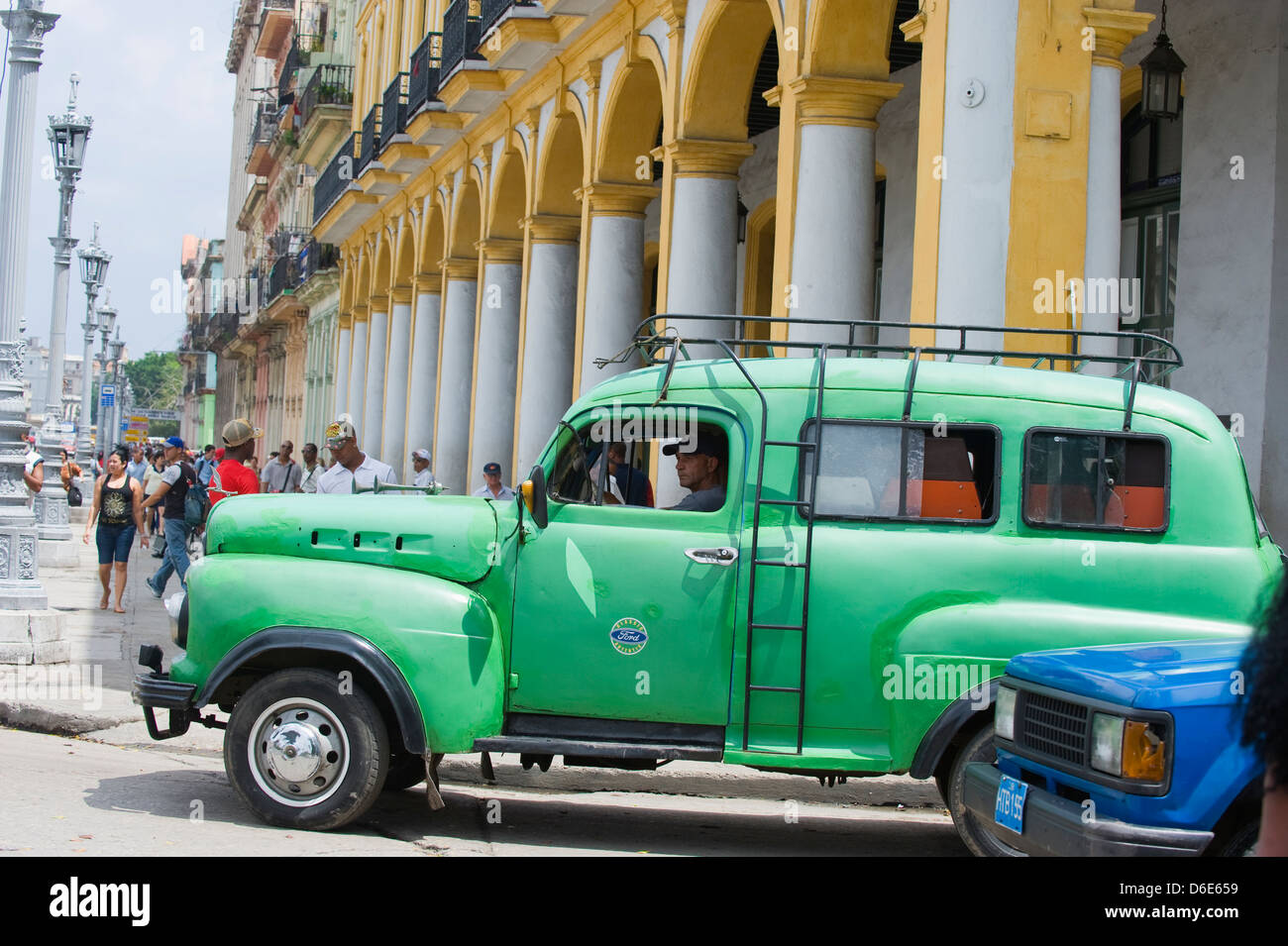 1950 voiture américaine classique, au centre de La Havane, Cuba, Antilles, dans les Caraïbes Banque D'Images
